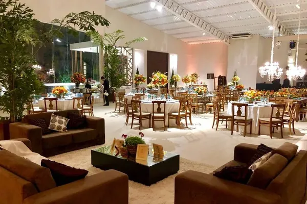 Patrícia Buffet - Jardim Cenográfico Park Way